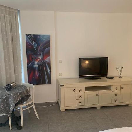 Raphael Apartments Herzliya Экстерьер фото