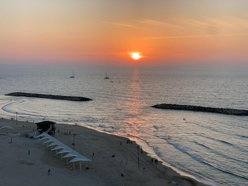 Raphael Apartments Herzliya Экстерьер фото