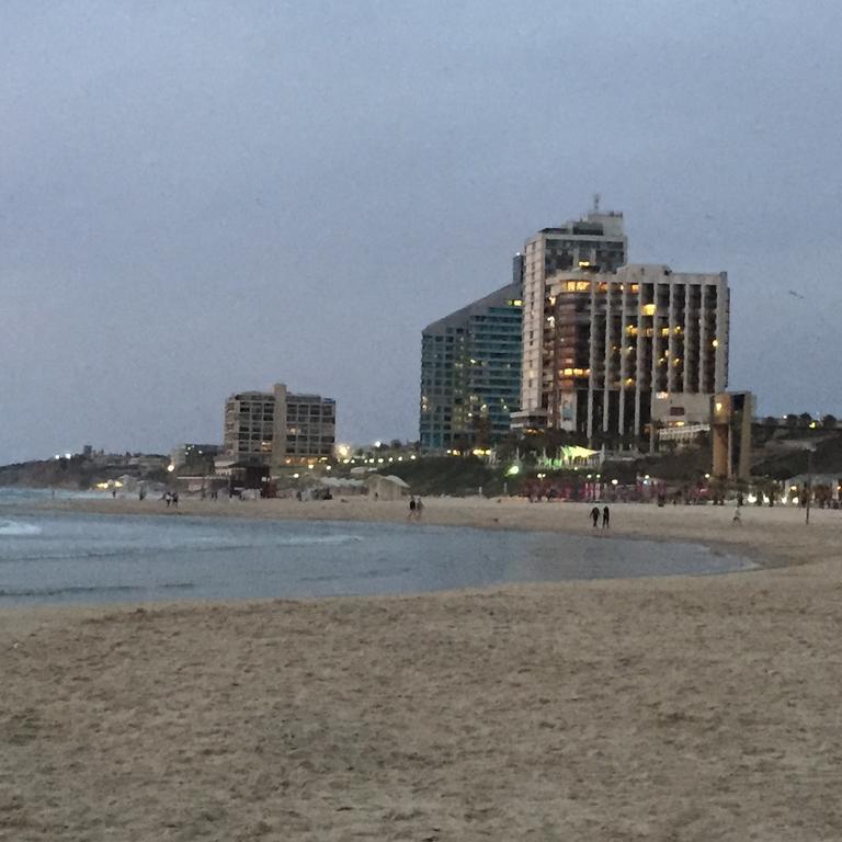 Raphael Apartments Herzliya Экстерьер фото